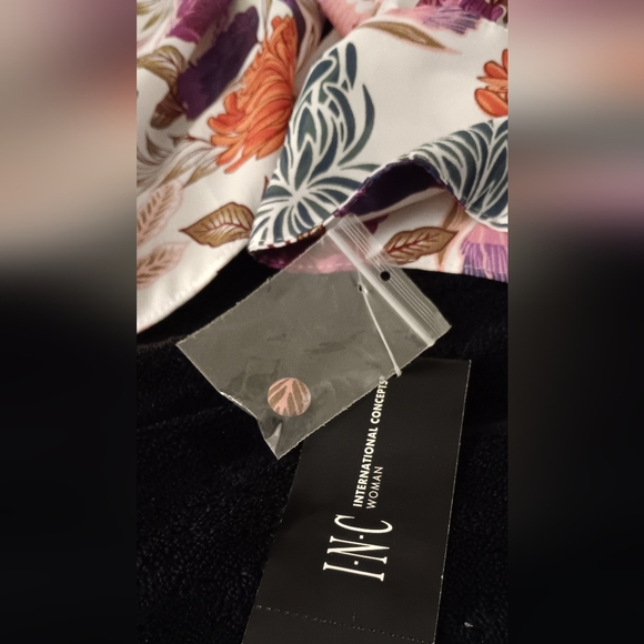 INC International Concepts Purple and Brown Off Shoulder Floral Blouse - Picture 7 of 7